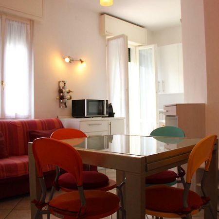 Appartamento Casa Vacanze Spiaggia D'Oro Desenzano del Garda Eksteriør billede