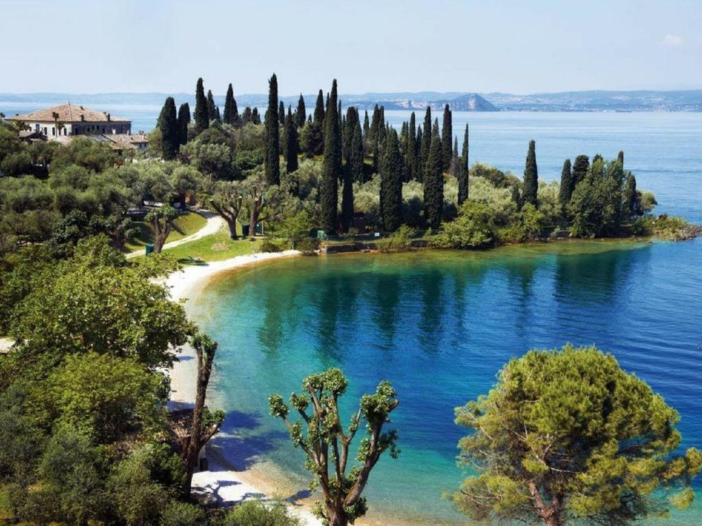 Appartamento Casa Vacanze Spiaggia D'Oro Desenzano del Garda Eksteriør billede