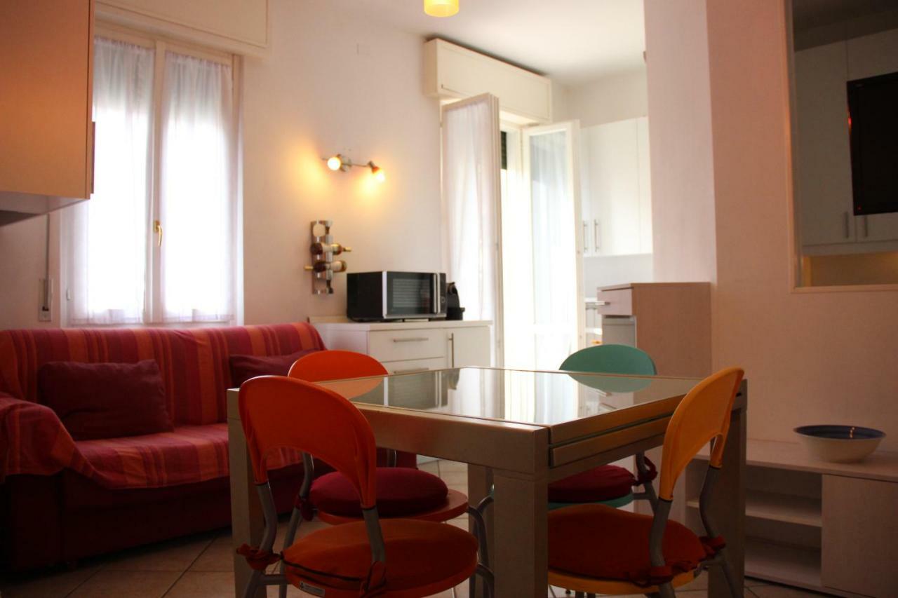 Appartamento Casa Vacanze Spiaggia D'Oro Desenzano del Garda Eksteriør billede